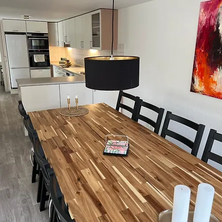 Apartment Visit Wonderful Center - 3 Bedroom